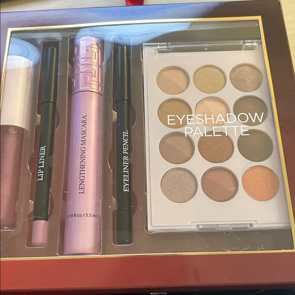 Women Makeup Eyeshadow Palette & Eye Kit - Brown Shades